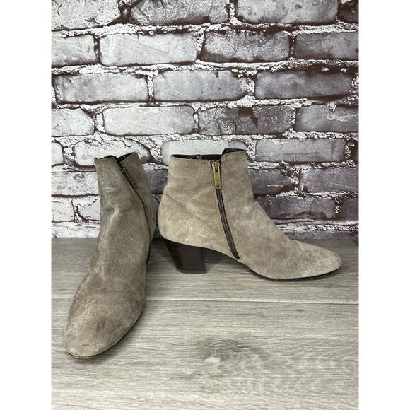 Aquatalia Taupe Suede Leather Side Zip Heel Ankle Booties Women’s Sz 10M US/41EU - Picture 3 of 16